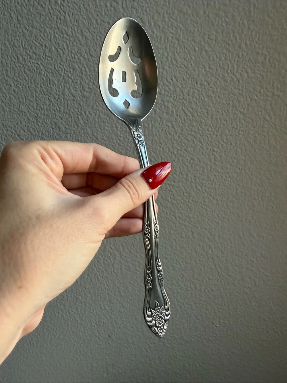 Rogers DREAM ROSE Stainless Steel Flatware Elegant serving set